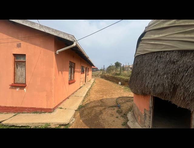 FARM FOR SALE IN MBILANE